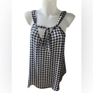 Torrid Plus Size Black and White Checkered Gingham Flowey Sleeveless Top Size 00